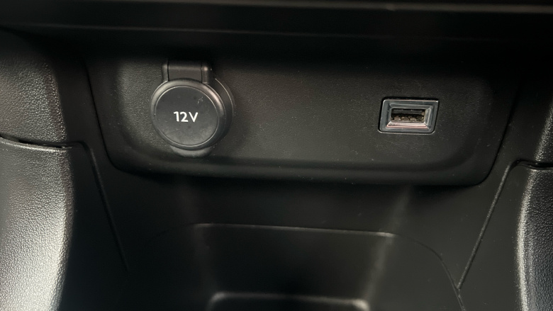 Citroen C3 1.2 PureTech Plus 5dr Petrol Hatchback